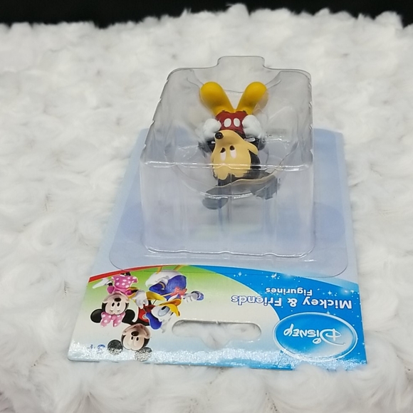 Disney Mickey & Friends Mickey & Minnie Figurines - Picture 8 of 9